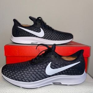 Nike Air Zoom Pegasus 35 men’s size 11.5